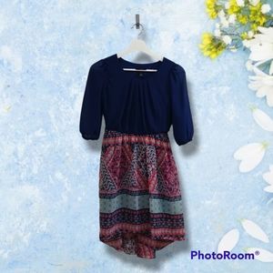 Floral dress size 12 Iz byer